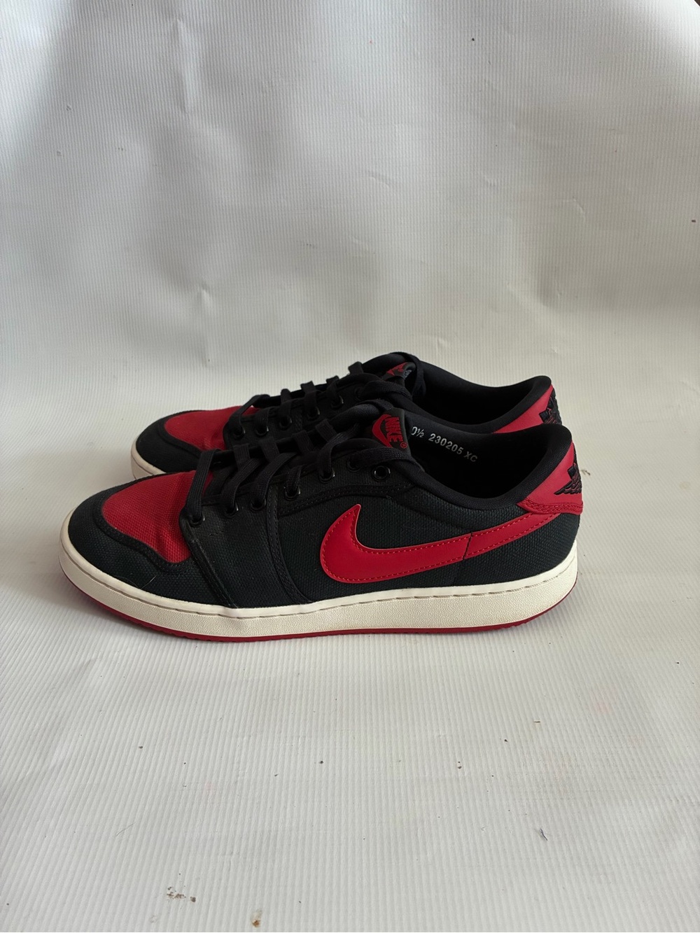AIR JORDAN AJKO LOW BRED RED/BLACK SIZE 10.5